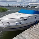 Nadmotlawie Apartament With Rent Motor Boat Apartment